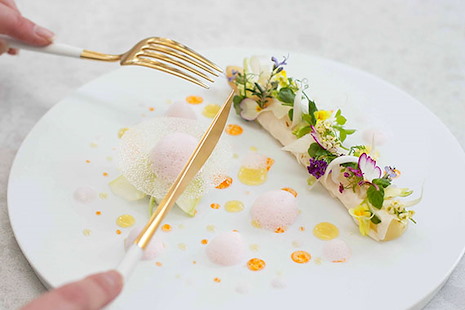 大阪　ホテル　ランチ